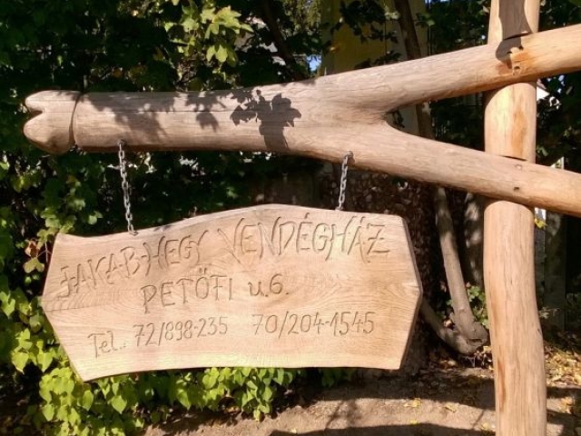 Vendégház cégér szállás Cserkút, Cserkút szállás, vendégház Cserkút, Cserkút vendégház, apartman Cserkút, cserkúti apartman, cserkúti szállás, cserkúti vendégház